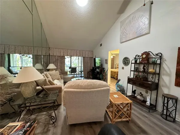 1647 BROOKHOUSE CT #246, Sarasota, FL 34231