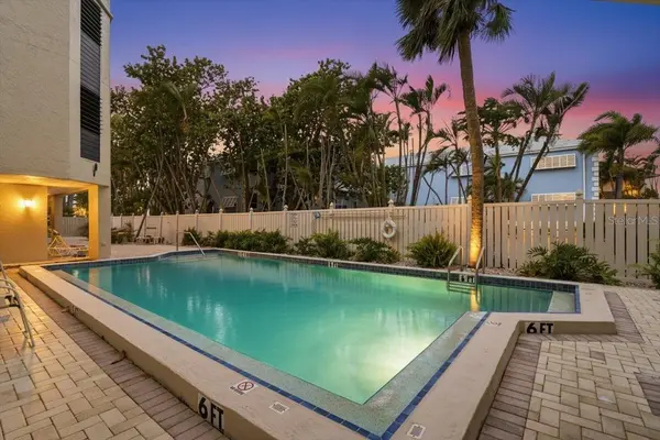 5611 GULF OF MEXICO DR #3, Longboat Key, FL 34228