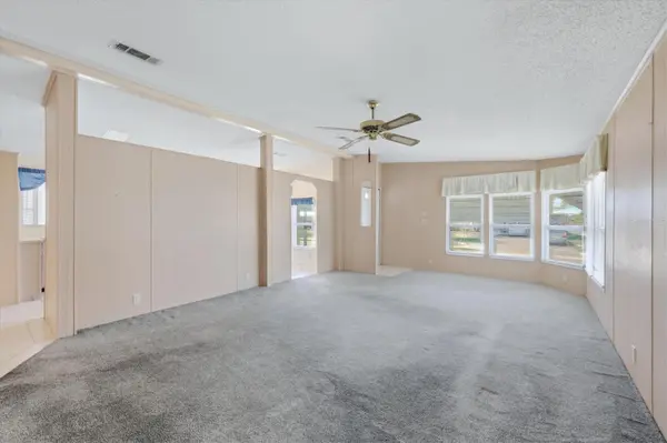 8420 IMPERIAL CIR, Palmetto, FL 34221