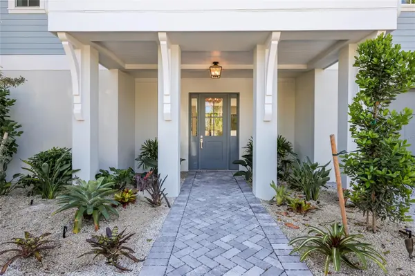 215 SYCAMORE AVE, Anna Maria, FL 34216
