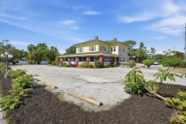 337 8TH AVE W, Palmetto, FL 34221