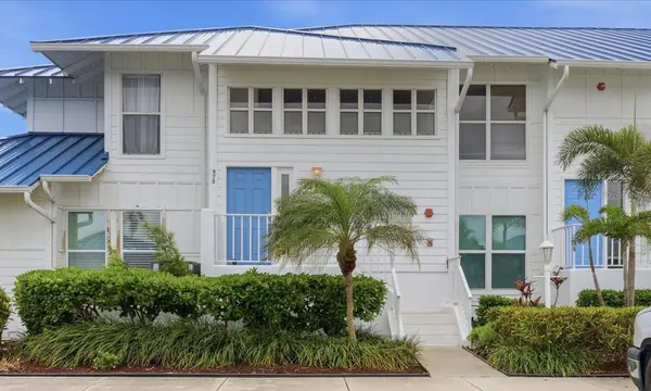 972 SANDPIPER CIR #972, Bradenton, FL 34209