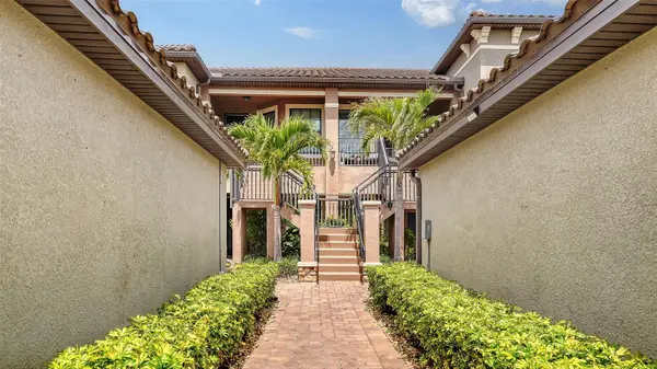 13731 MESSINA LOOP #102, Bradenton, FL 34211