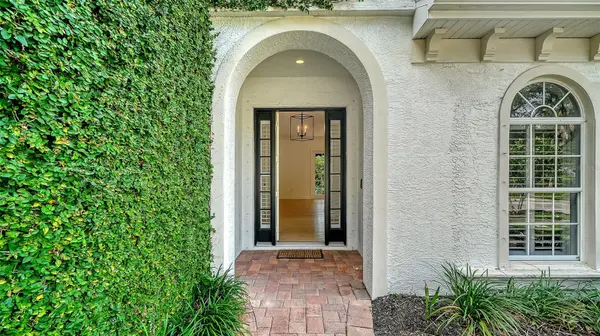 1704 FORTUNA ST, Sarasota, FL 34239