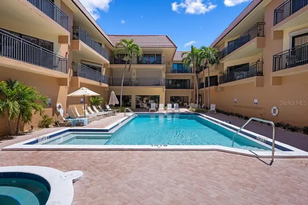 6005 GULF DR #219, Holmes Beach, FL 34217