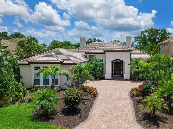 7431 GREYSTONE ST, Lakewood Ranch, FL 34202