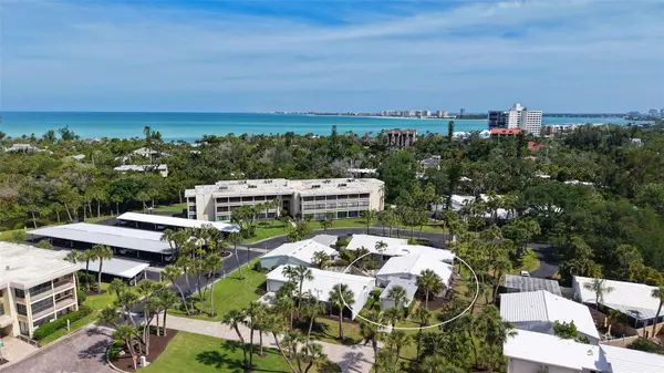 206 HOURGLASS WAY #V10, Sarasota, FL 34242