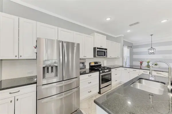 5008 MISSION PARK LN, Bradenton, FL 34211
