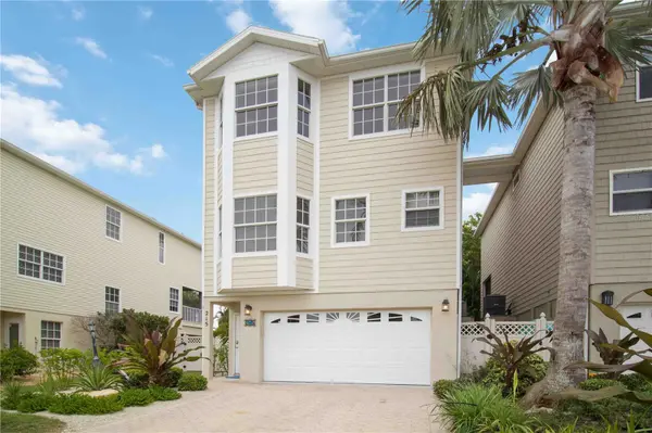 215 81ST ST, Holmes Beach, FL 34217