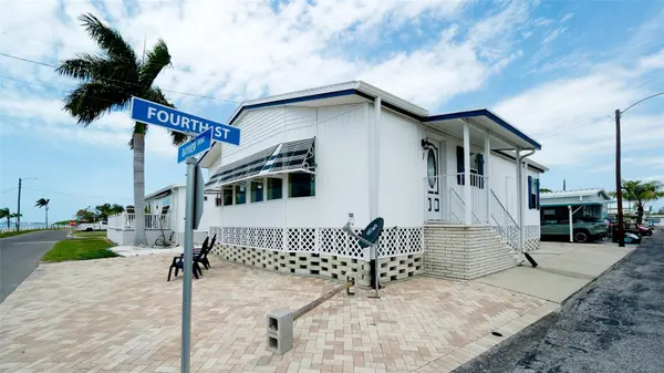 10315 CORTEZ RD W #1-4, Bradenton, FL 34210