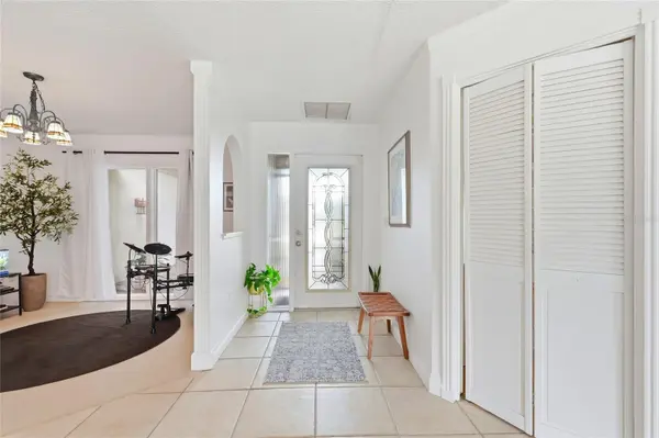 3927 COUNTRY VIEW LN, Sarasota, FL 34233