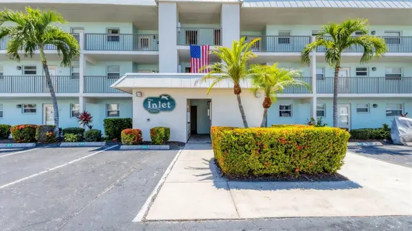 9200 MIDNIGHT PASS RD #24, Sarasota, FL 34242