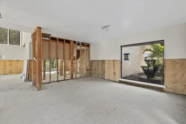 847 FREELING DR, Sarasota, FL 34242