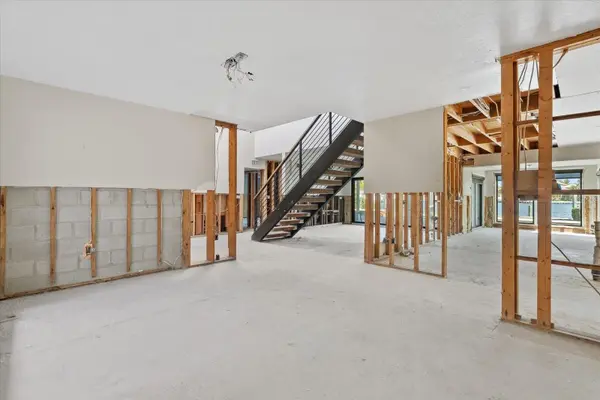 847 FREELING DR, Sarasota, FL 34242