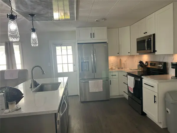 3221 SWEET GUM TER, Sarasota, FL 34237