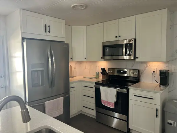 3221 SWEET GUM TER, Sarasota, FL 34237