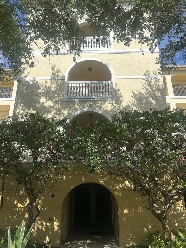 940 COOPER ST #302, Venice, FL 34285