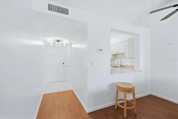 4528 LONGWATER #35, Sarasota, FL 34235