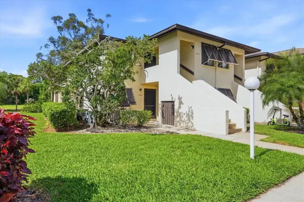 4528 LONGWATER #35, Sarasota, FL 34235