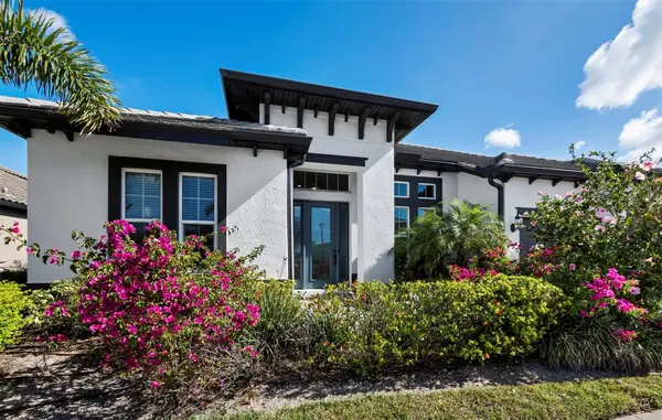6129 LUNGO LAGO DR, Sarasota, FL 34241