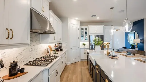 7805 CENTAURUS WAY, Sarasota, FL 34241
