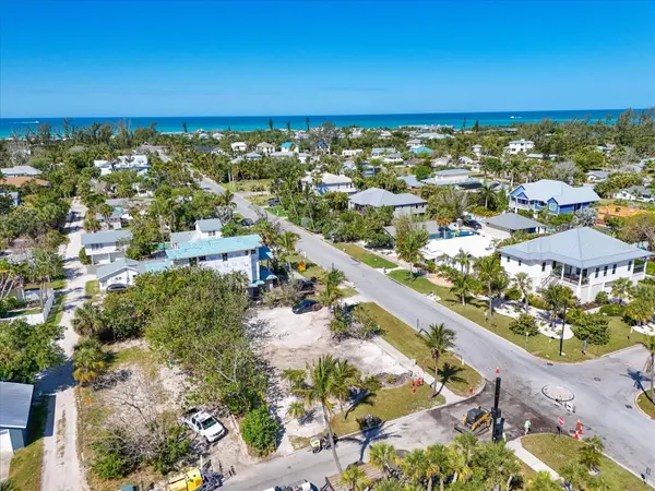 720 BROADWAY ST, Longboat Key, FL 34228