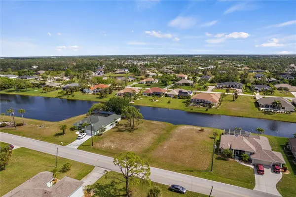 805 ROTONDA CIR, Rotonda West, FL 33947