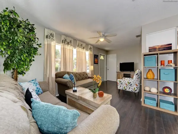 301 AVENIDA MADERA #B, Sarasota, FL 34242