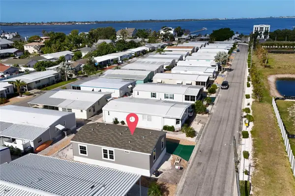 2107 PALMA SOLA BLVD #13, Bradenton, FL 34209