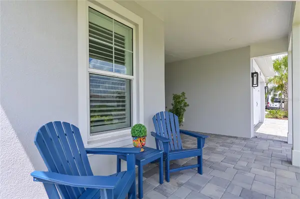 8084 SLIPWAY DR, Sarasota, FL 34240
