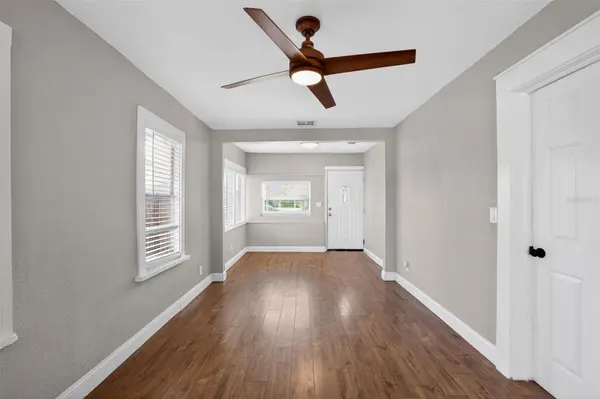 3250 PRESCOTT ST N, St Petersburg, FL 33713