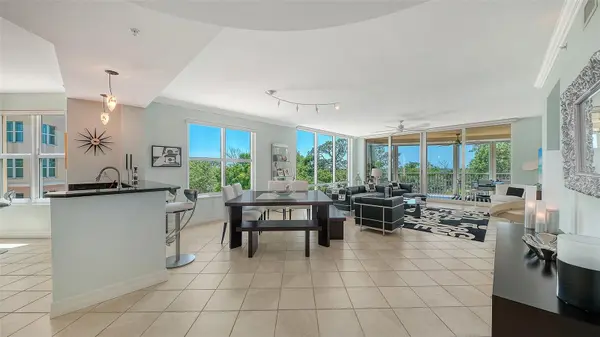 409 NORTH POINT RD #401, Osprey, FL 34229
