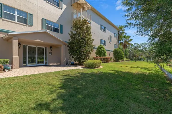 7986 SOUTHERN PINES DR #536, Brooksville, FL 34601