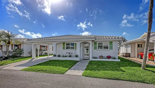 900 SPANISH DR N, Longboat Key, FL 34228