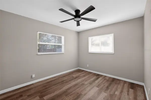 1081 55TH TER S, St Petersburg, FL 33705