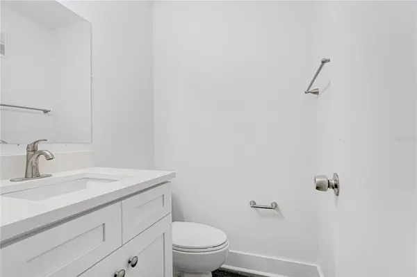 5603 80TH ST N #303, St Petersburg, FL 33709