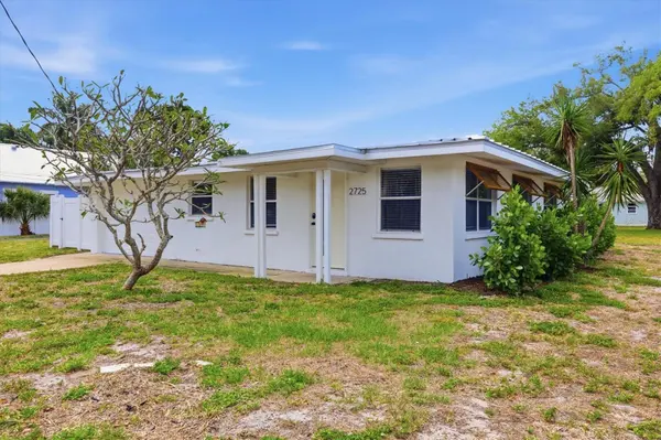 301 28TH ST W, Bradenton, FL 34205
