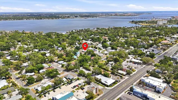 301 28TH ST W, Bradenton, FL 34205
