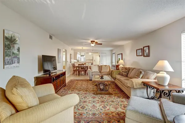 5400 34TH ST W #I9, Bradenton, FL 34210