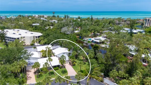 239 HOURGLASS WAY #V7, Sarasota, FL 34242