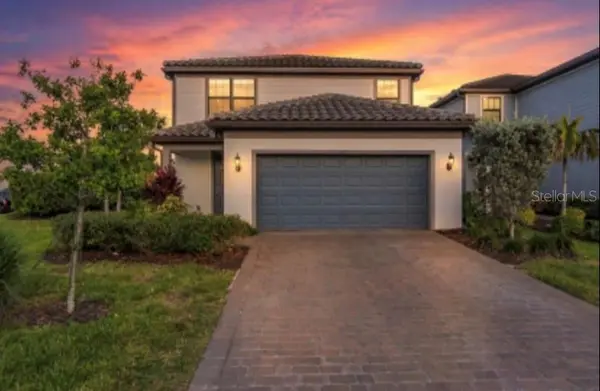 6111 BLUESTAR CT, Lakewood Ranch, FL 34211
