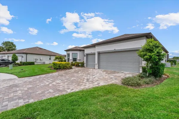 8510 COASTAL PALMS GLN, Parrish, FL 34219