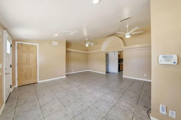 7207 S WEST SHORE BLVD, Tampa, FL 33616