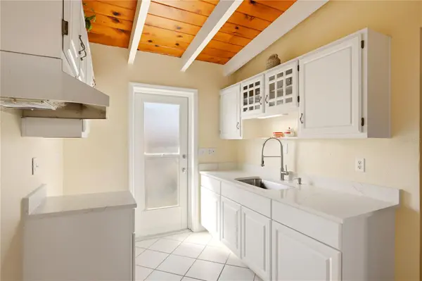 6006 MIDNIGHT PASS RD #48, Sarasota, FL 34242
