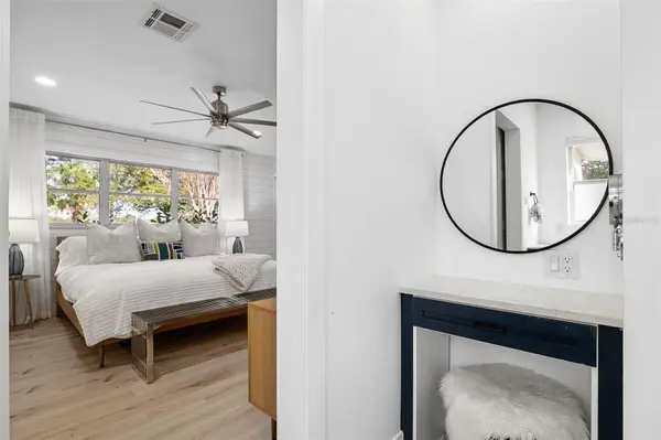 703 WHITFIELD AVE, Sarasota, FL 34243
