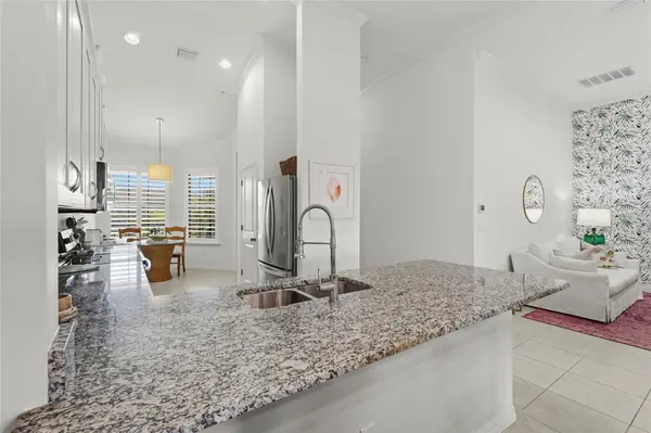 5420 CICERNONE ST #203, Sarasota, FL 34238