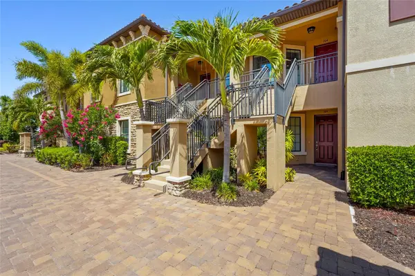 5420 CICERNONE ST #203, Sarasota, FL 34238