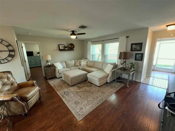 9359 CASA GRANDE AVE, Englewood, FL 34224