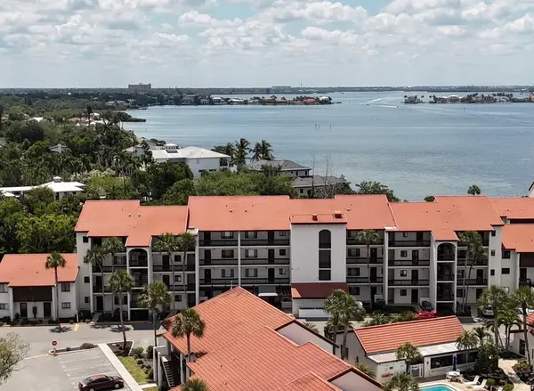 1624 STICKNEY POINT RD #206, Sarasota, FL 34231