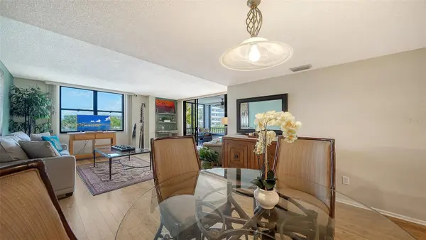 8773 MIDNIGHT PASS RD #302G, Sarasota, FL 34242